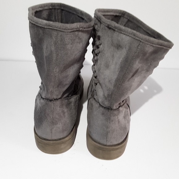 Dolce by Mojo Moxy gray faux suede boots - Picture 2 of 7